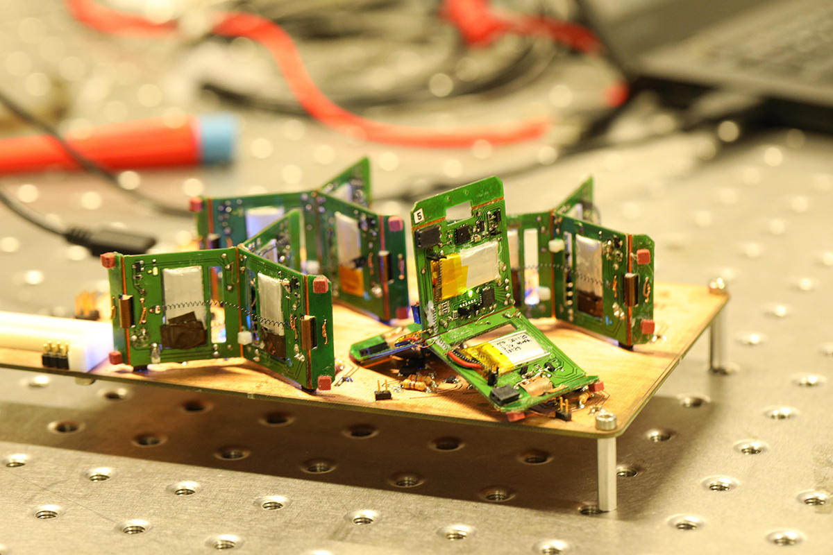 Self-organizing micro robots may soon swarm the industrial IoT